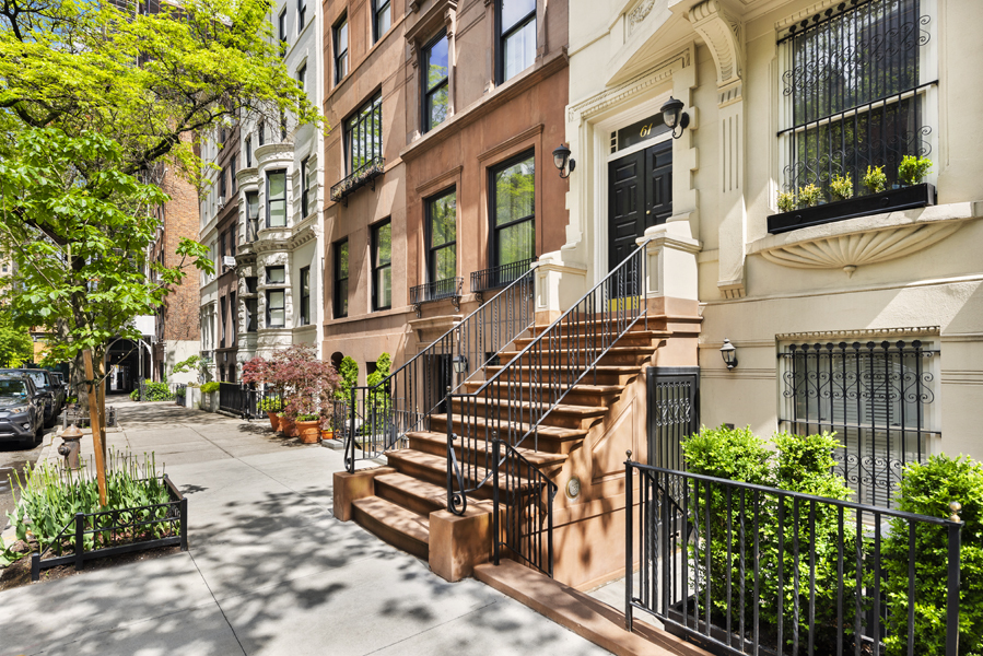 SULLIVAN ✖︎ montmartre new york 83 and 85 Sullivan Street - Wikipedia