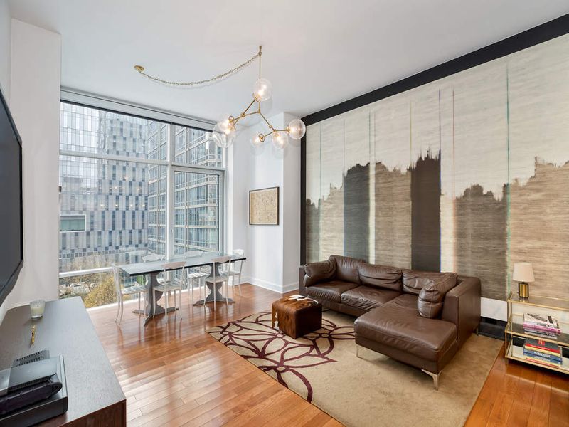 243 West 60th Street, #5B