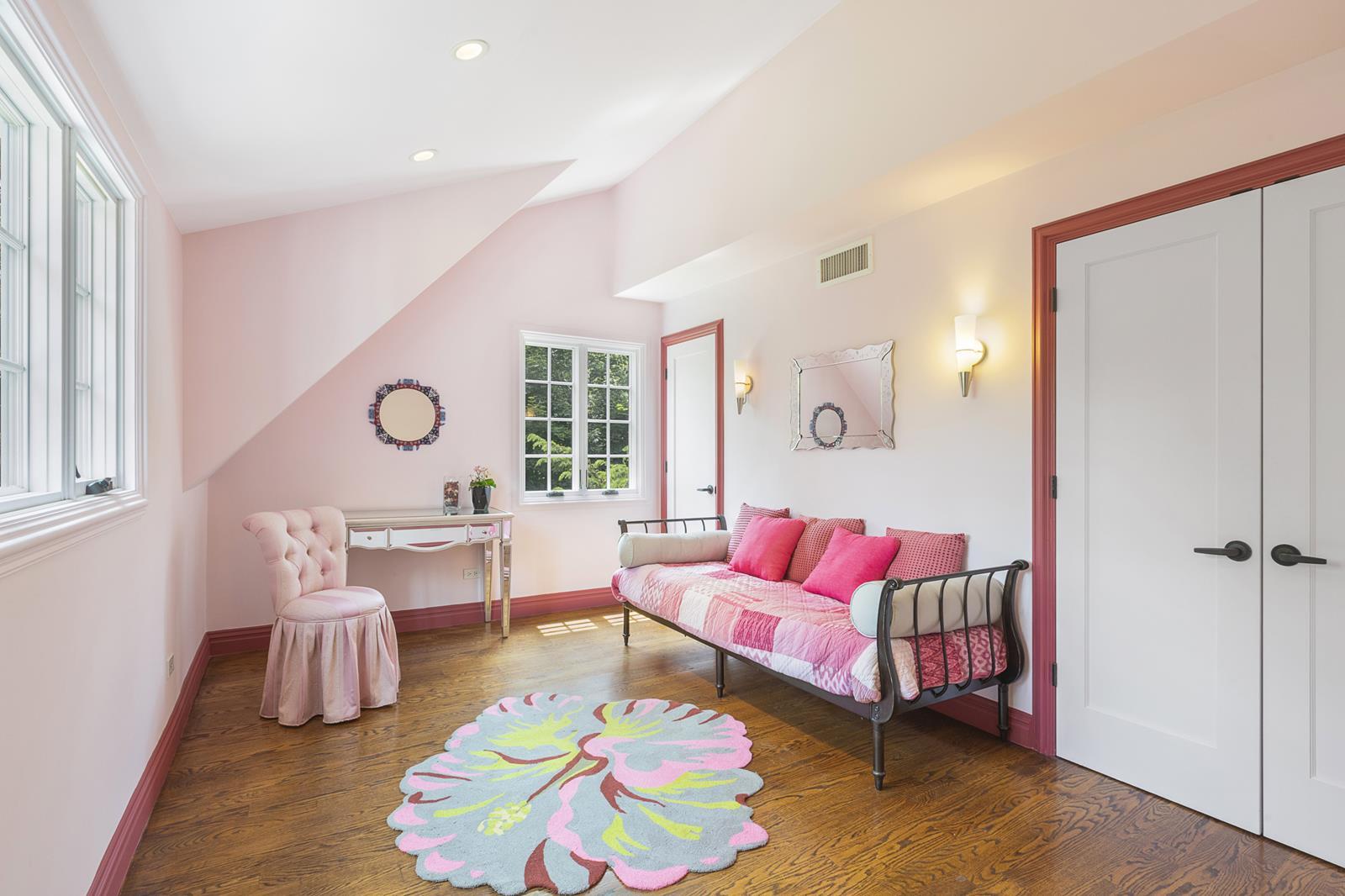 5022 Arlington Ave Riverdale Bronx Villa/Townhouse for Sale 6 bedrooms 4 bathrooms Christie