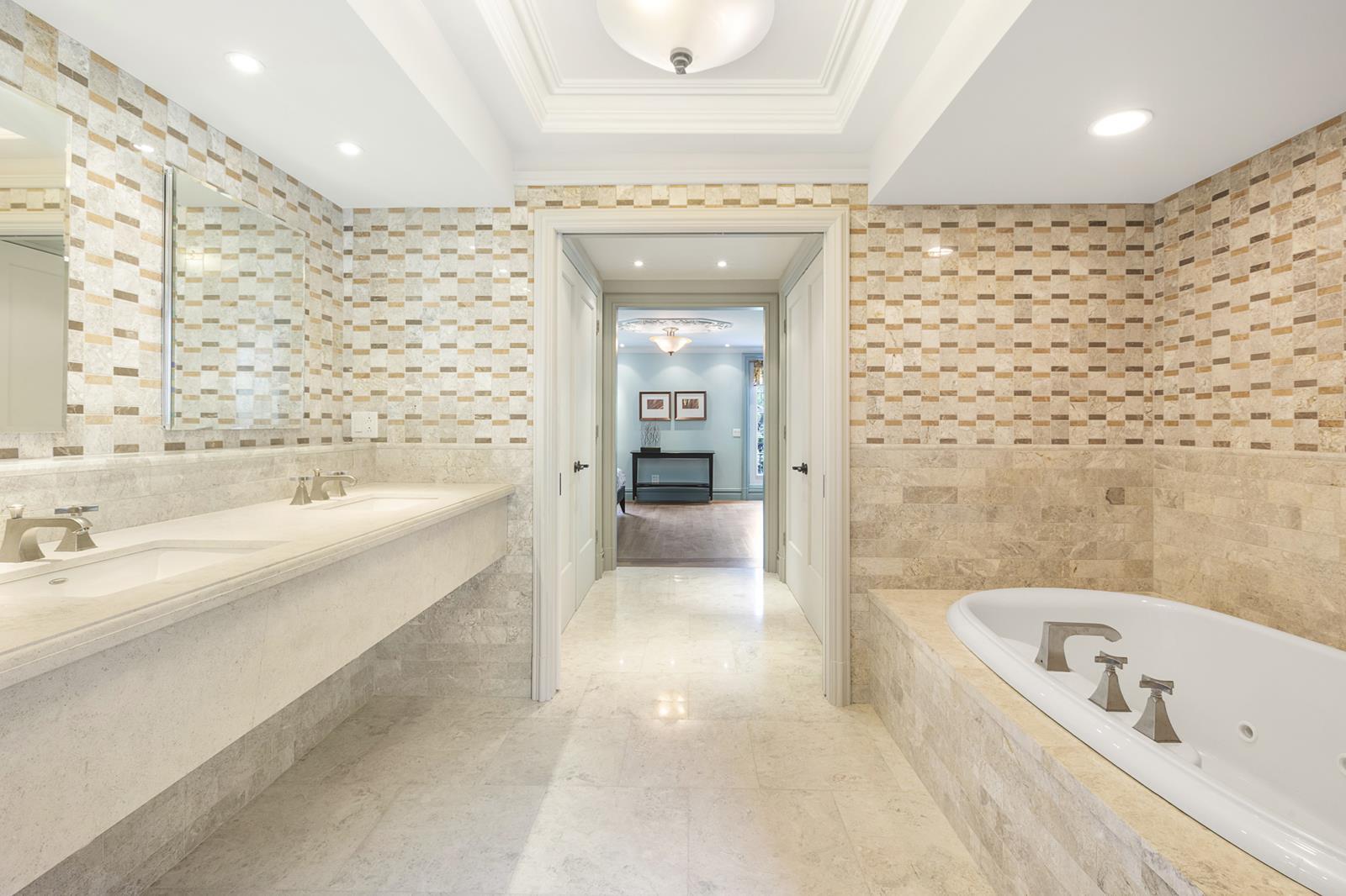 5022 Arlington Ave Riverdale Bronx Villa/Townhouse for Sale 6 bedrooms 4 bathrooms Christie