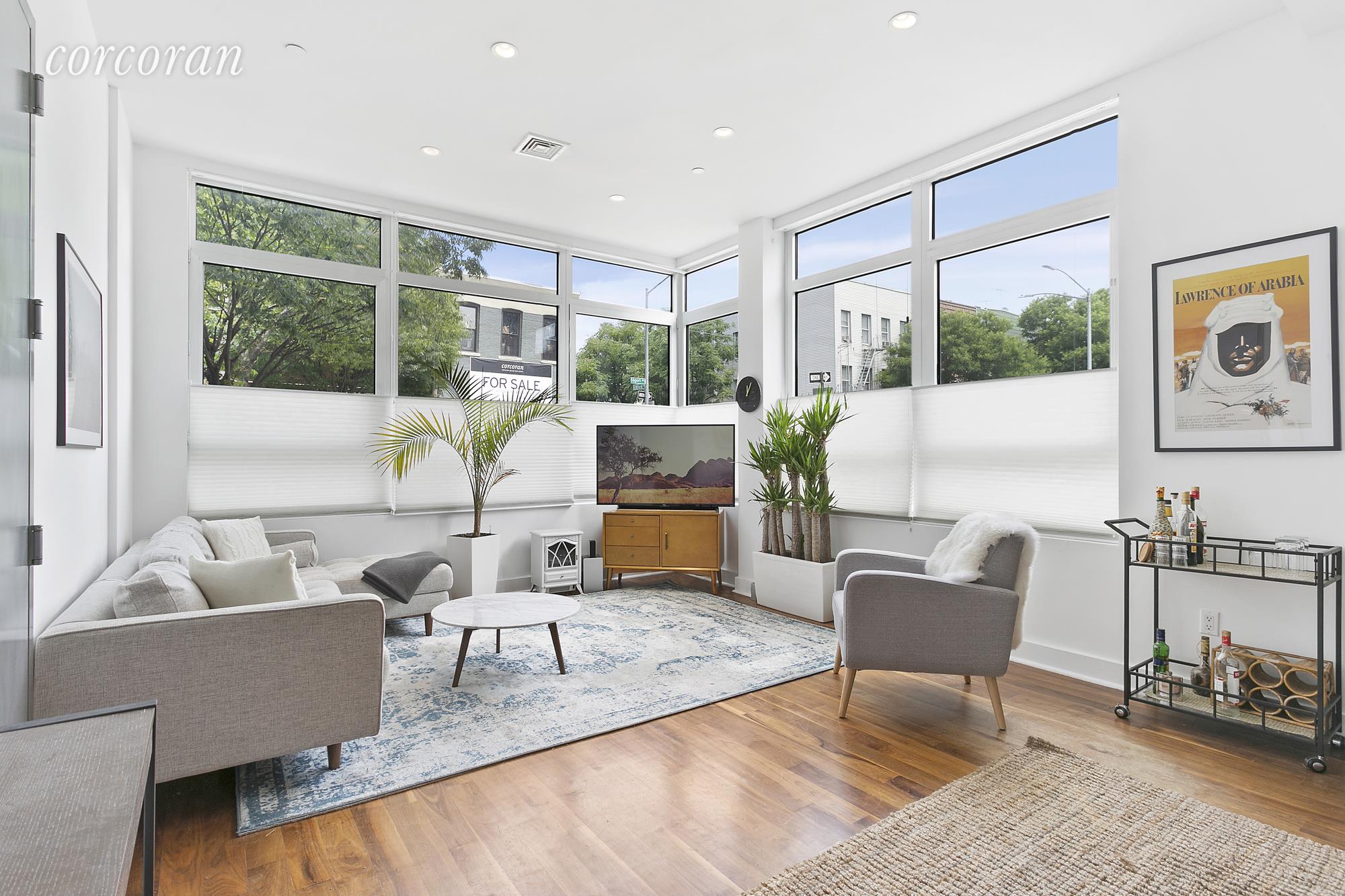 84 Engert Avenue 1a Brooklyn Ny 11222 Sotheby S International In Addition You May Create An Account To Gain Access All Of The Available Listings New York City