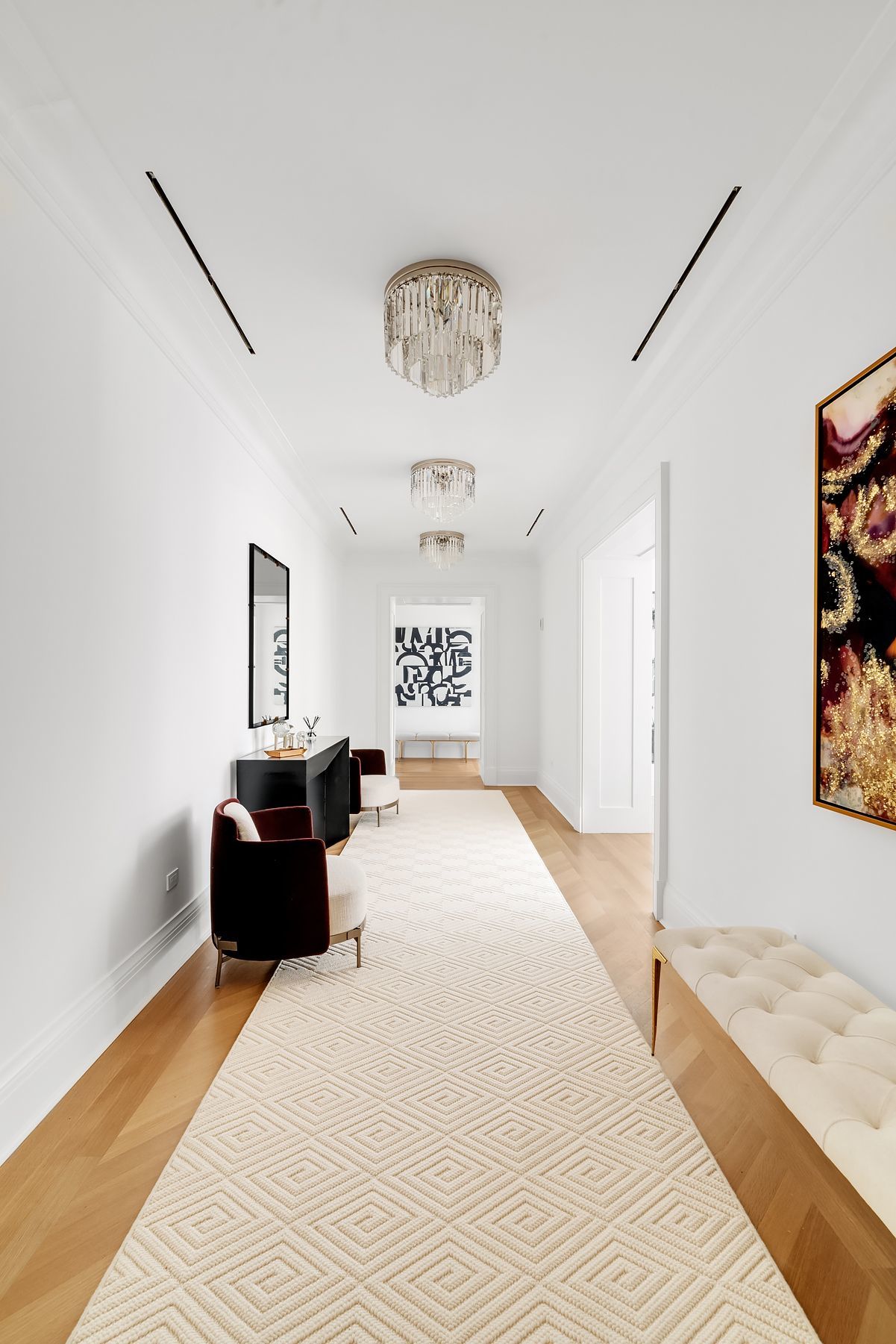 520 Park Avenue Interior Photo