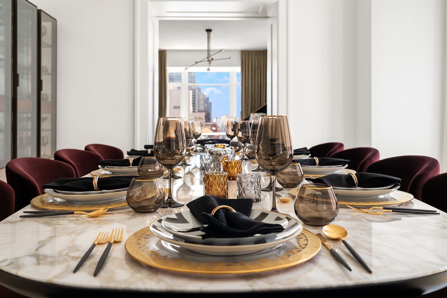 520 Park Avenue Interior Photo