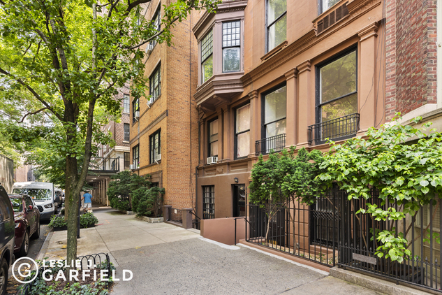 40 East 63rd Street, New York, NY, 10065 | Lenox Hill