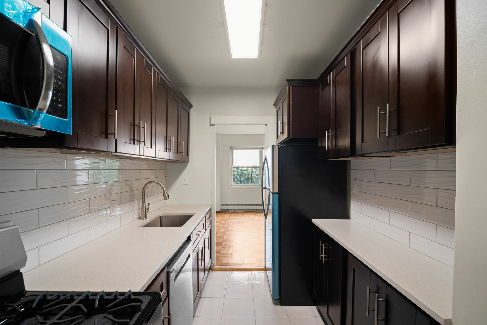 4 Fordham Hill Oval 4C — Level Group