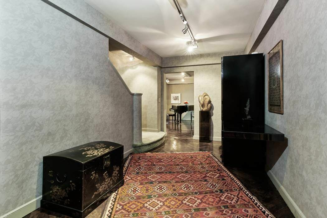 4 East 70th Street, #4/5A