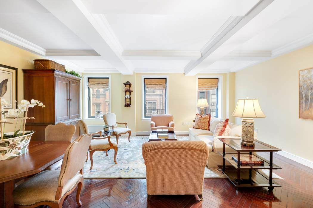 15 East 69th Street, #5B