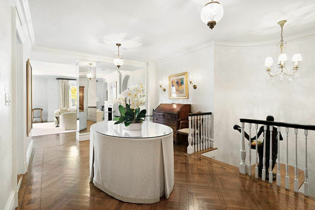 812 Park Avenue, #2B