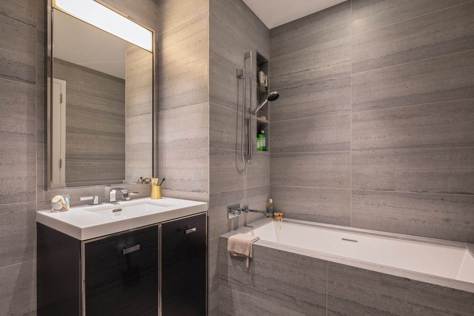 252 South Street, #11C