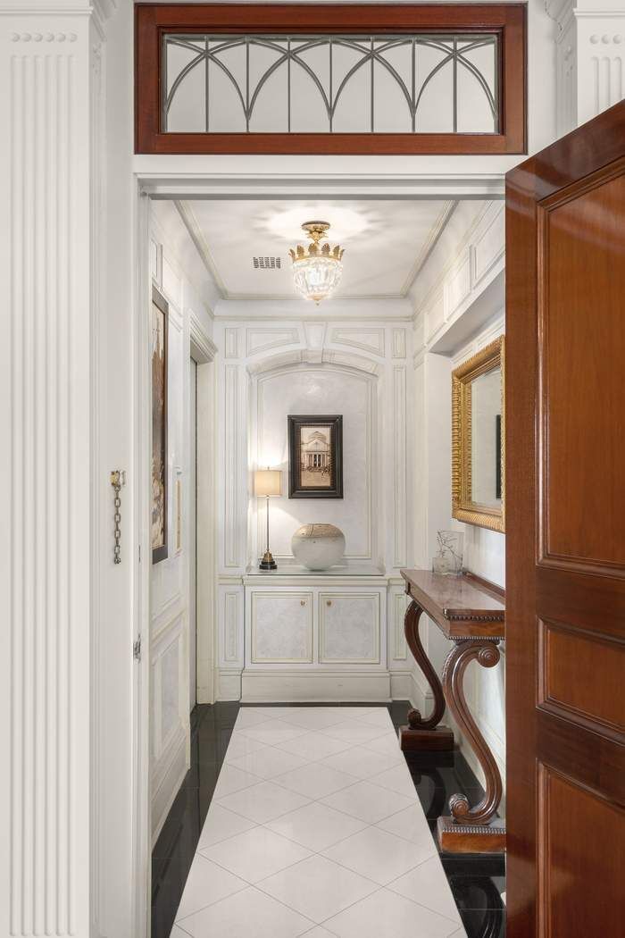 435 E 52nd Street, #14G