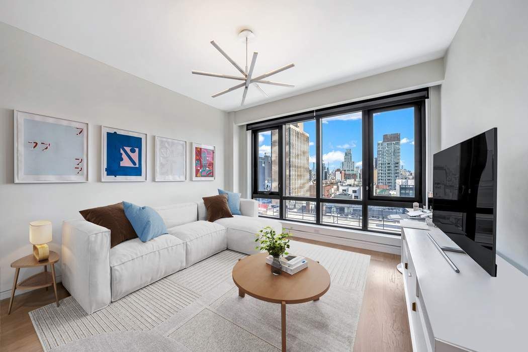 242 Broome Street, #8E
