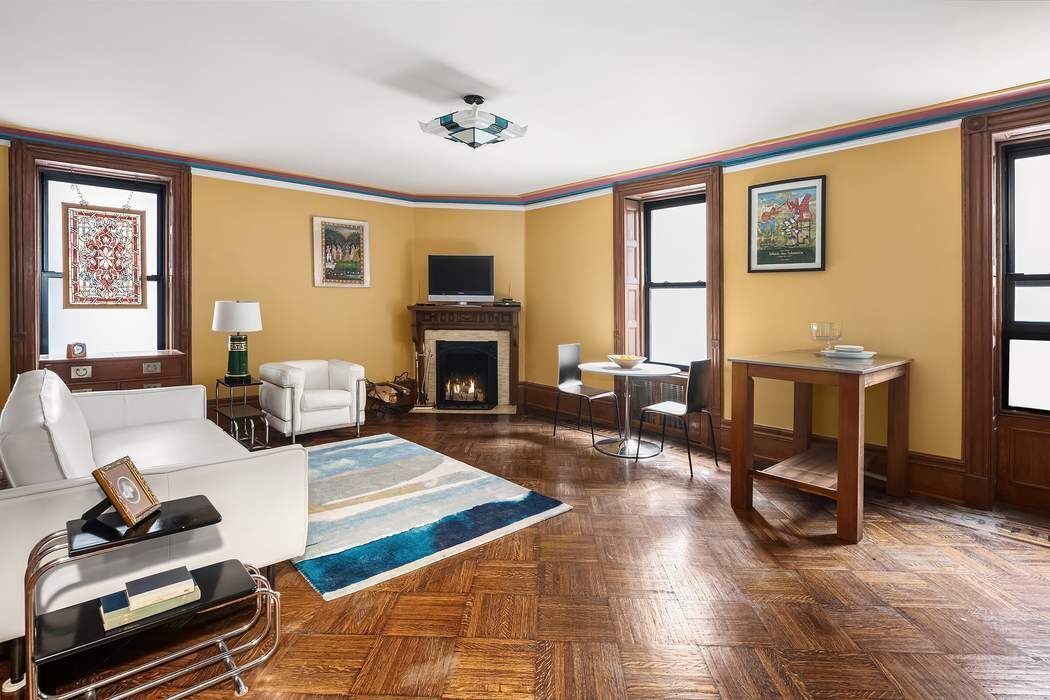 205 West 57th Street Midtown West New York NY 10019