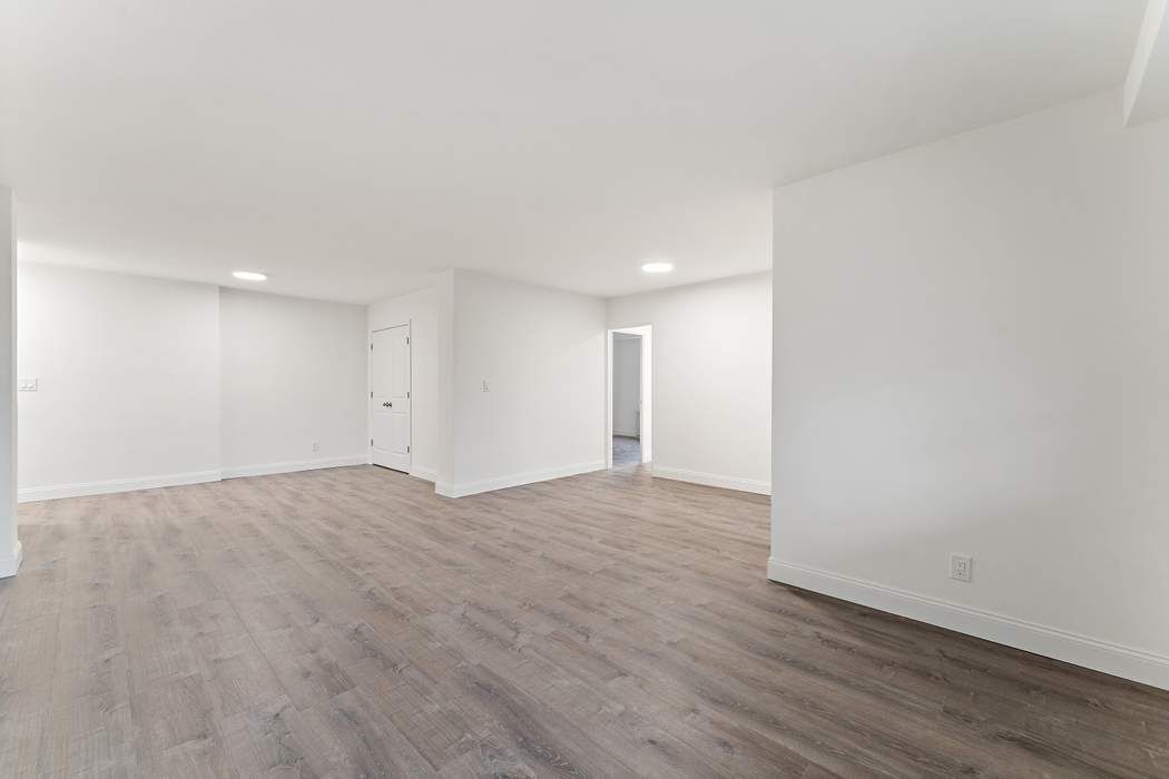 4901 Henry Hudson Parkway West Riverdale Bronx NY 10471