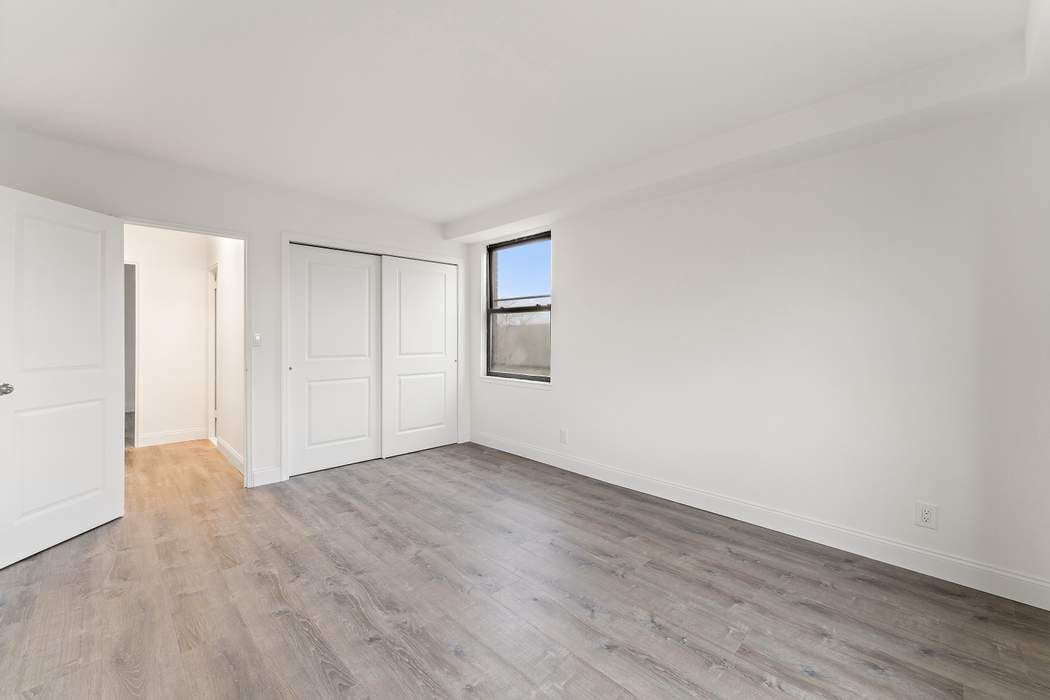 4901 Henry Hudson Parkway West Riverdale Bronx NY 10471