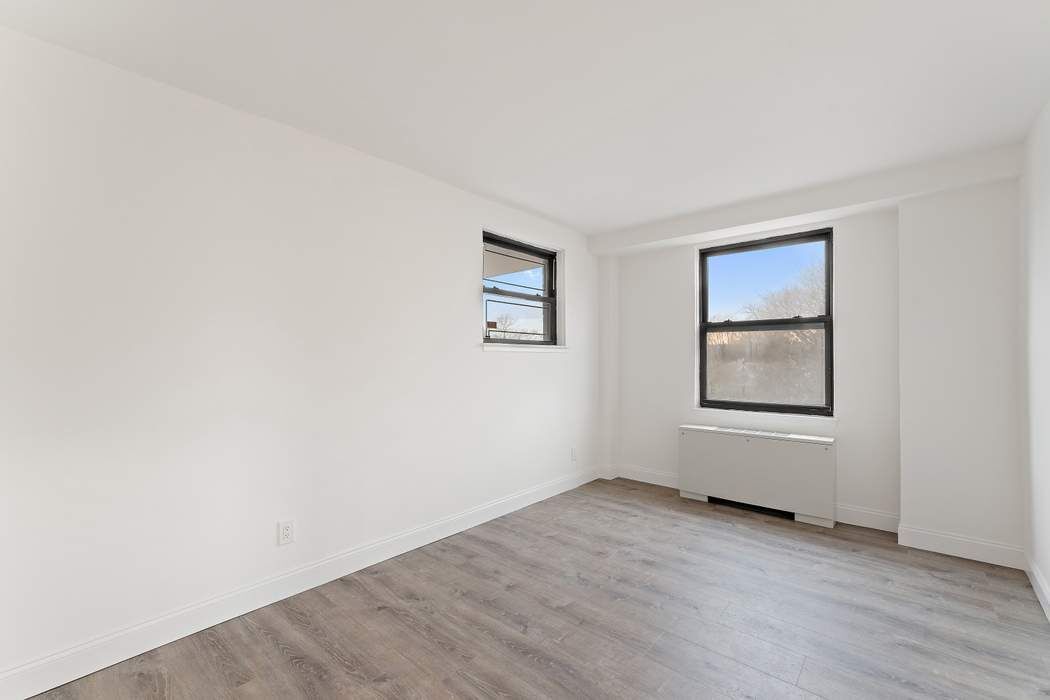4901 Henry Hudson Parkway West Riverdale Bronx NY 10471