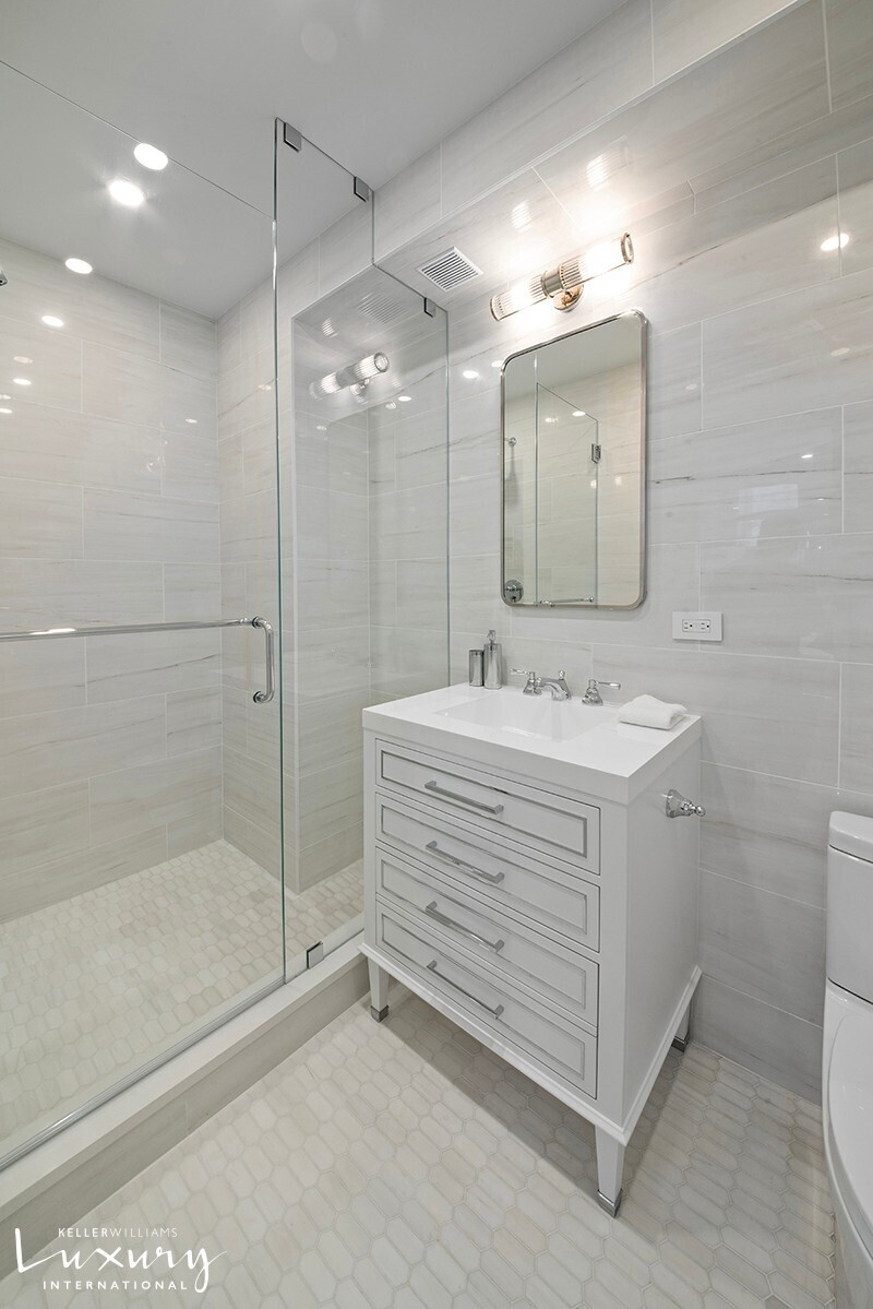 721 Fifth Avenue Midtown East New York NY 10022