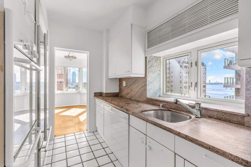 36 Sutton Place South Sutton Place New York NY 10022
