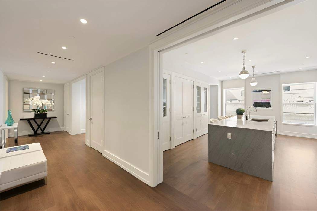 33 East 74th Street Upper East Side New York NY 10021