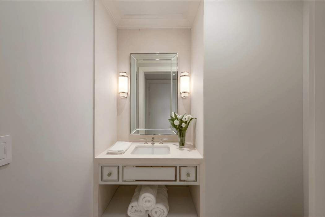 33 East 74th Street Upper East Side New York NY 10021