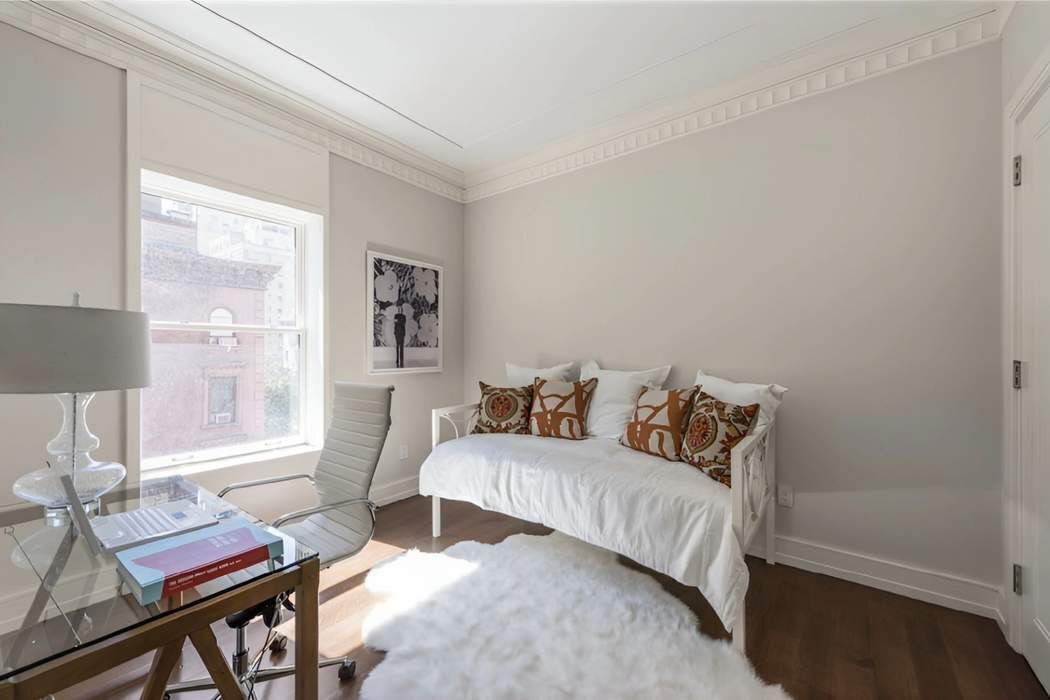 33 East 74th Street Upper East Side New York NY 10021