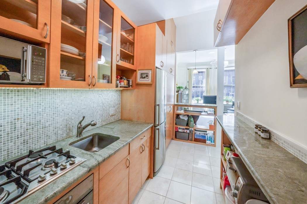 315 West 71st Street Lincoln Square New York NY 10023