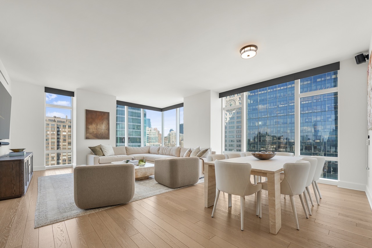45 E 22nd Street, #26A