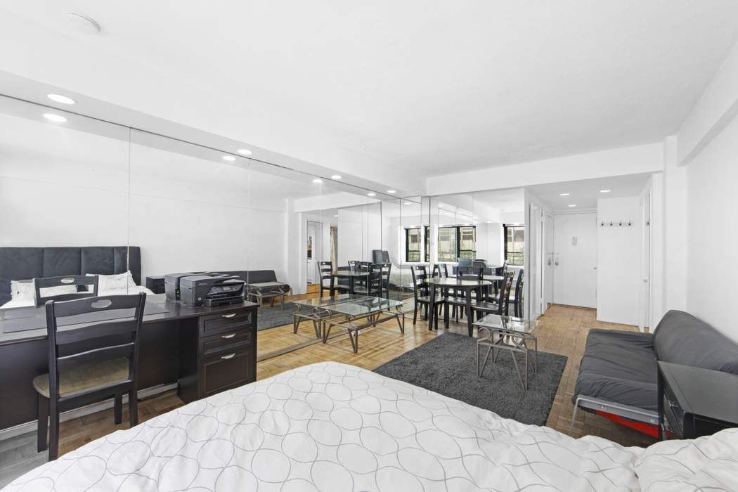 210 East 47th Street Turtle Bay New York NY 10017