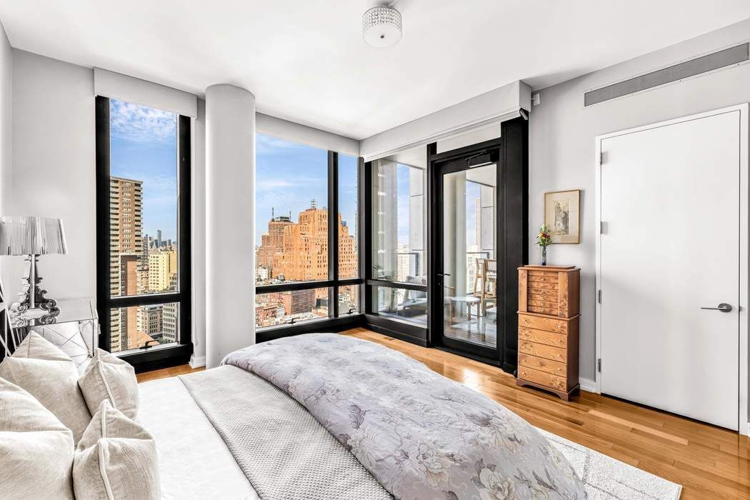 101 Warren Street 2350 Tribeca New York NY 10007