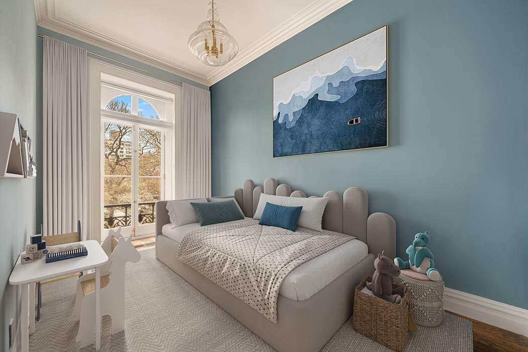 243 East 17th Street Gramercy Park New York NY 10003