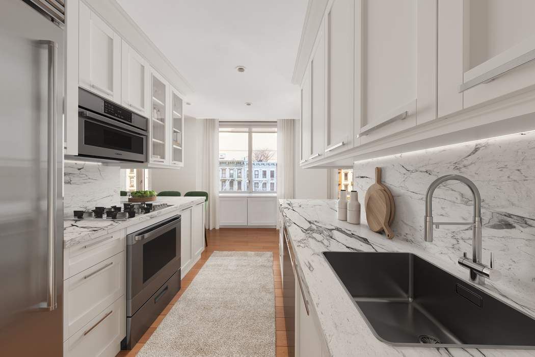 401 East 60th Street 4C Upper East Side New York NY 10022