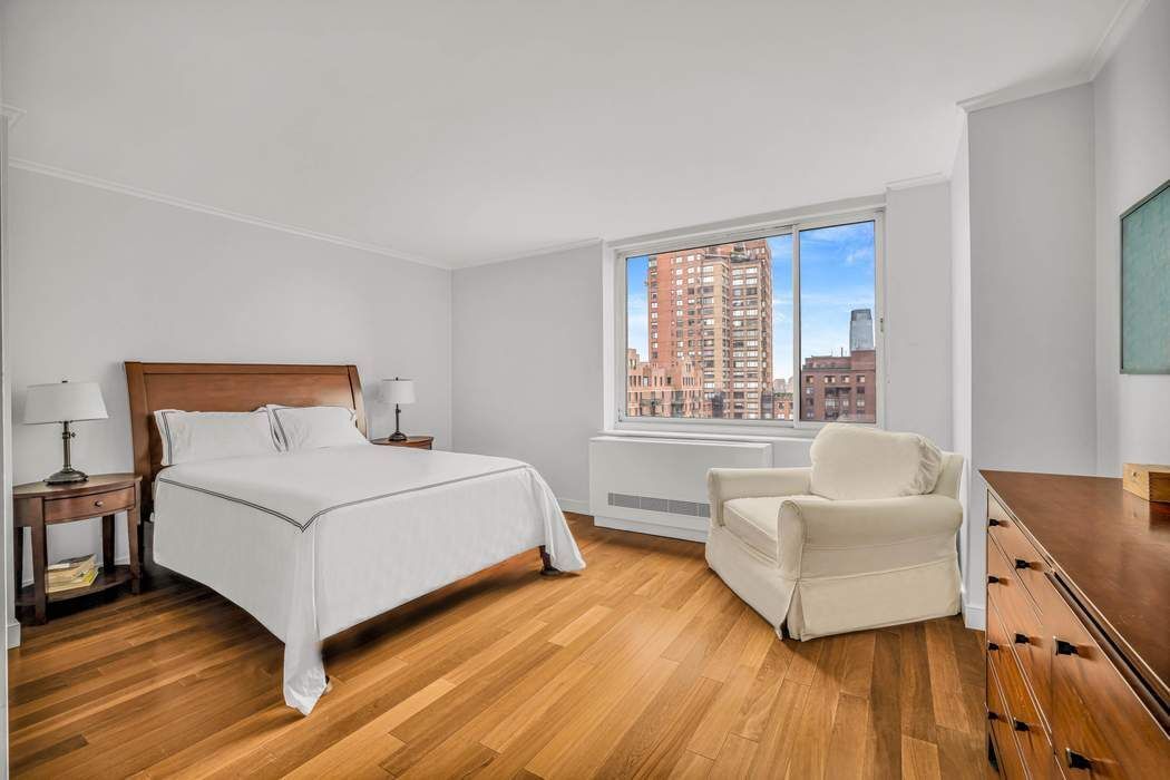 250 South End Avenue 15B Battery Park City New York NY 10280