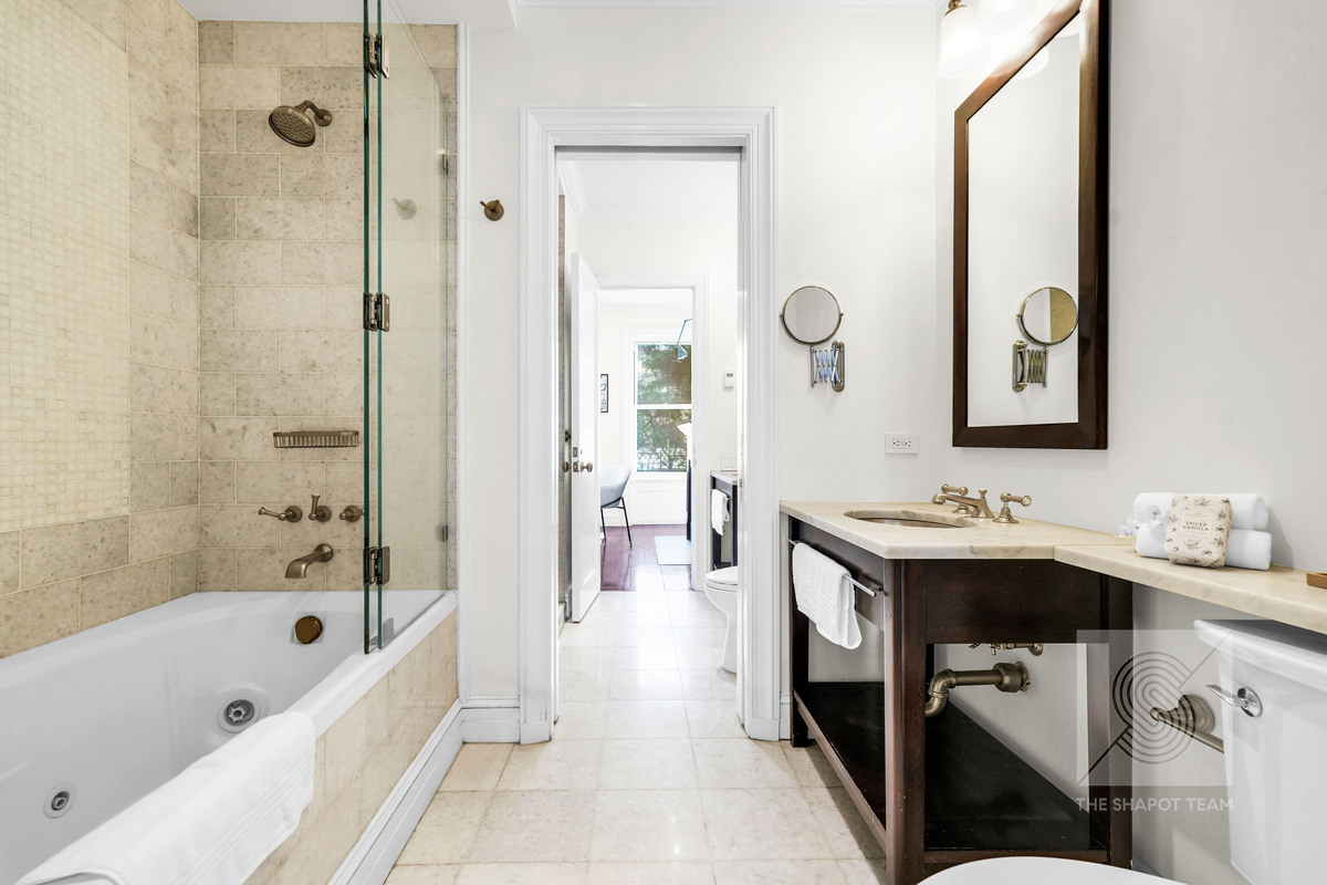 226 East 79th Street Upper East Side New York NY 10075