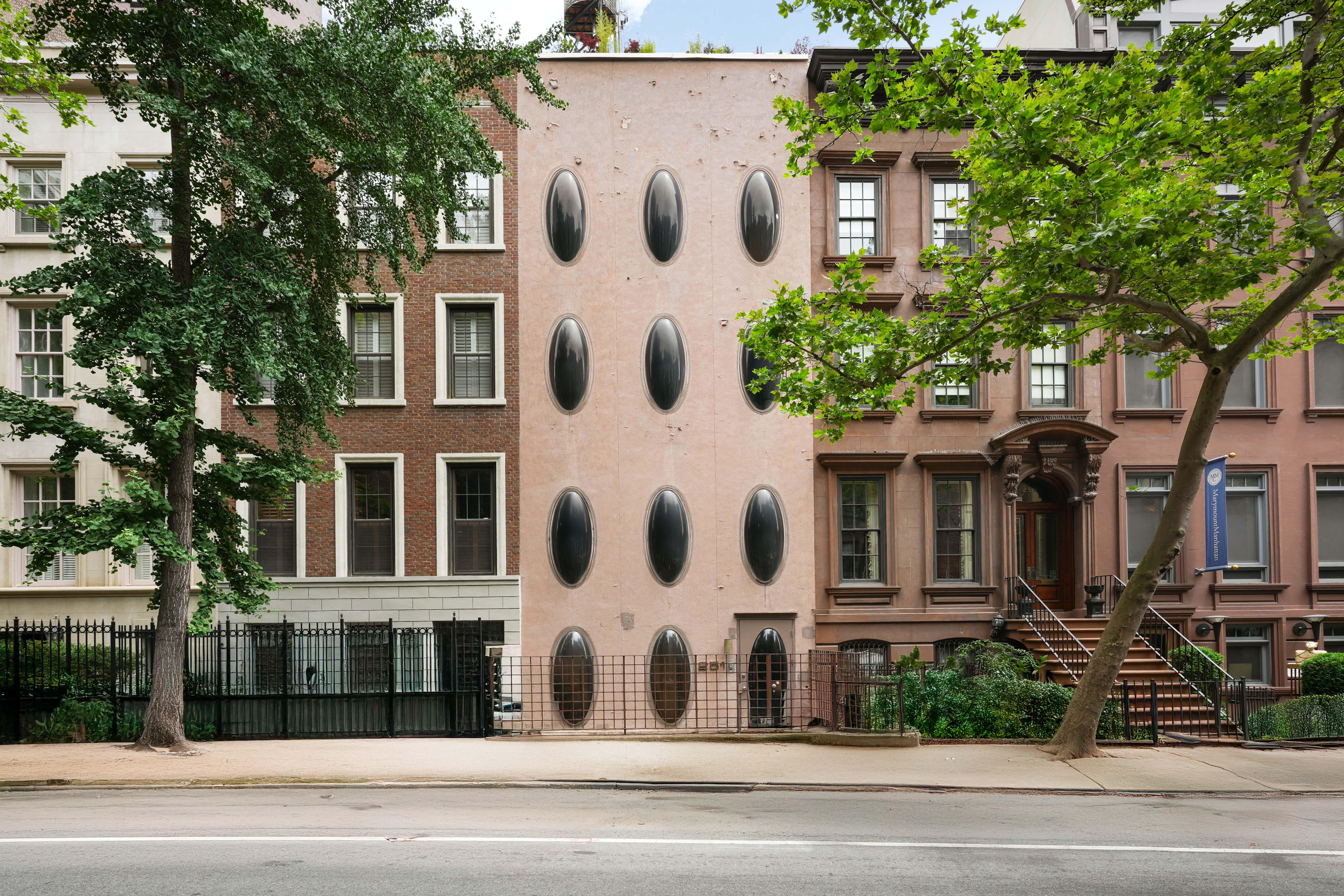 251 East 71st Street, New York, NY, 10021 | Lenox Hill