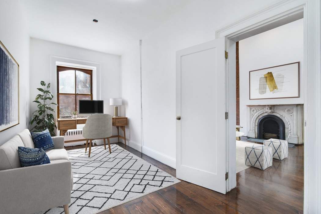 425 West 21st Street 4 Chelsea New York NY 10011