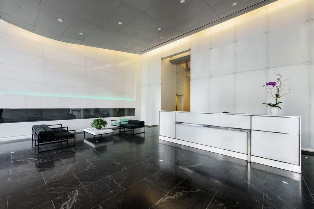 247 West 46th Street 3303 Midtown West New York NY 10036