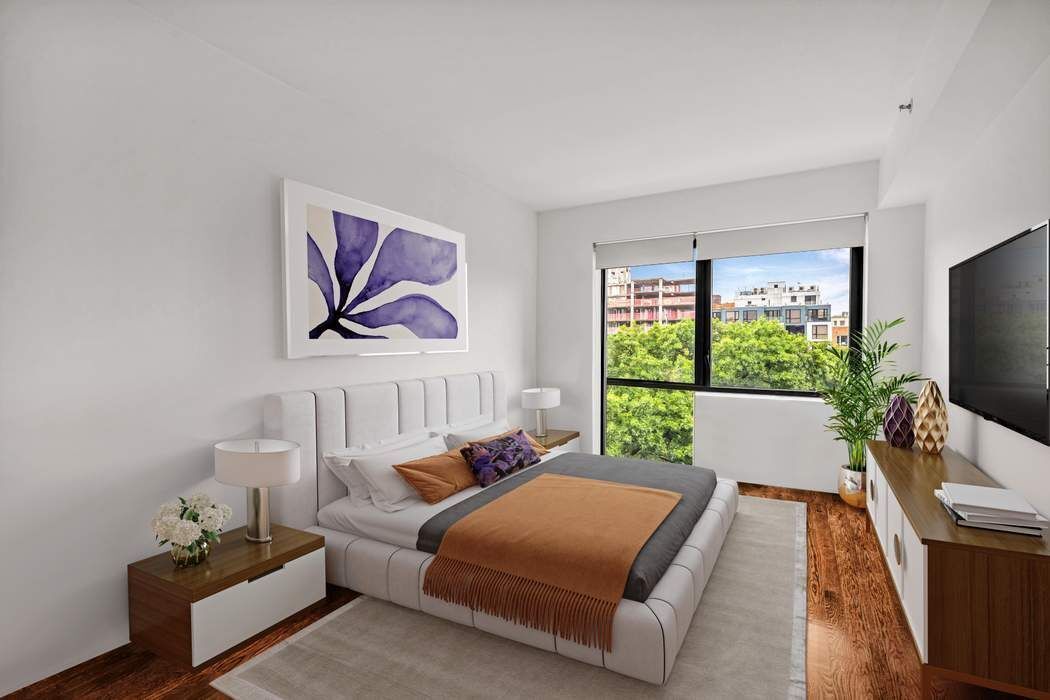 11-25 45th Avenue 6G Long Island City Queens NY 11101
