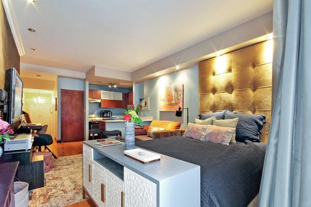 184 Thompson Street 3J Greenwich Village New York NY 10012