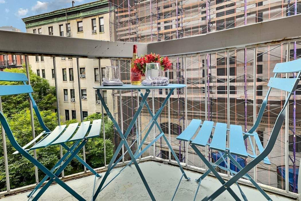 184 Thompson Street 3J Greenwich Village New York NY 10012
