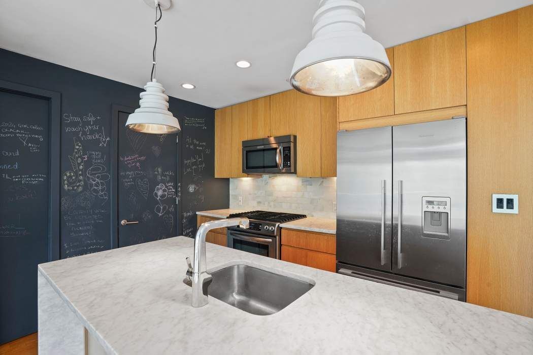 823 Classon Avenue 4D Crown Heights Brooklyn NY 11238