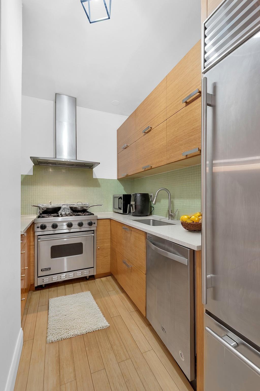 529 West 42nd Street Clinton New York NY 10036