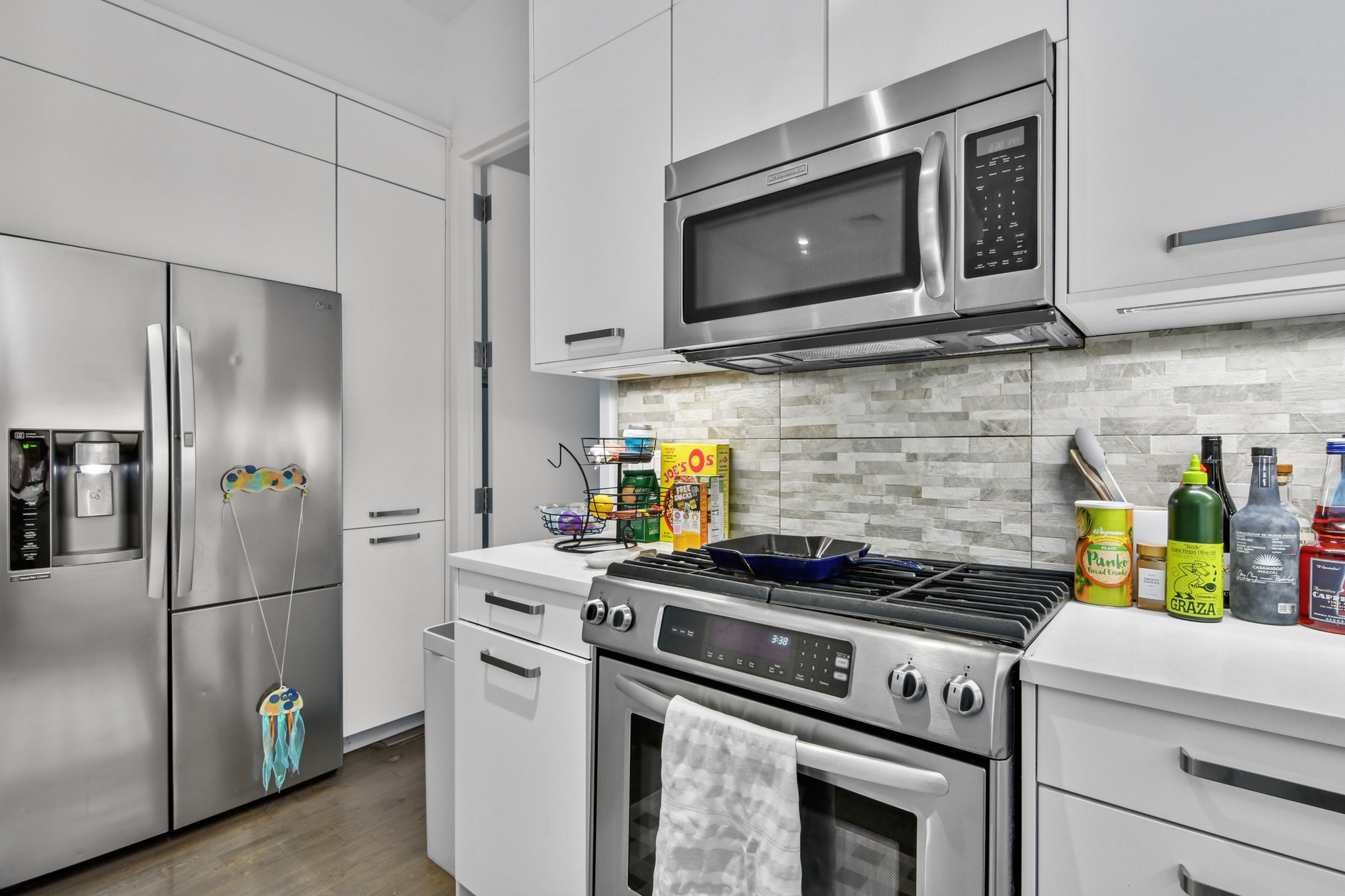 416 West 52nd Street Clinton New York NY 10019