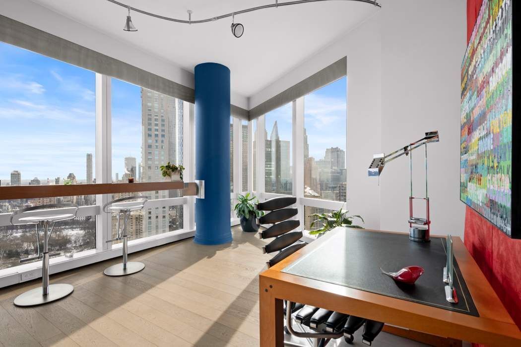 25 Columbus Circle 59D Lincoln Square New York NY 10019