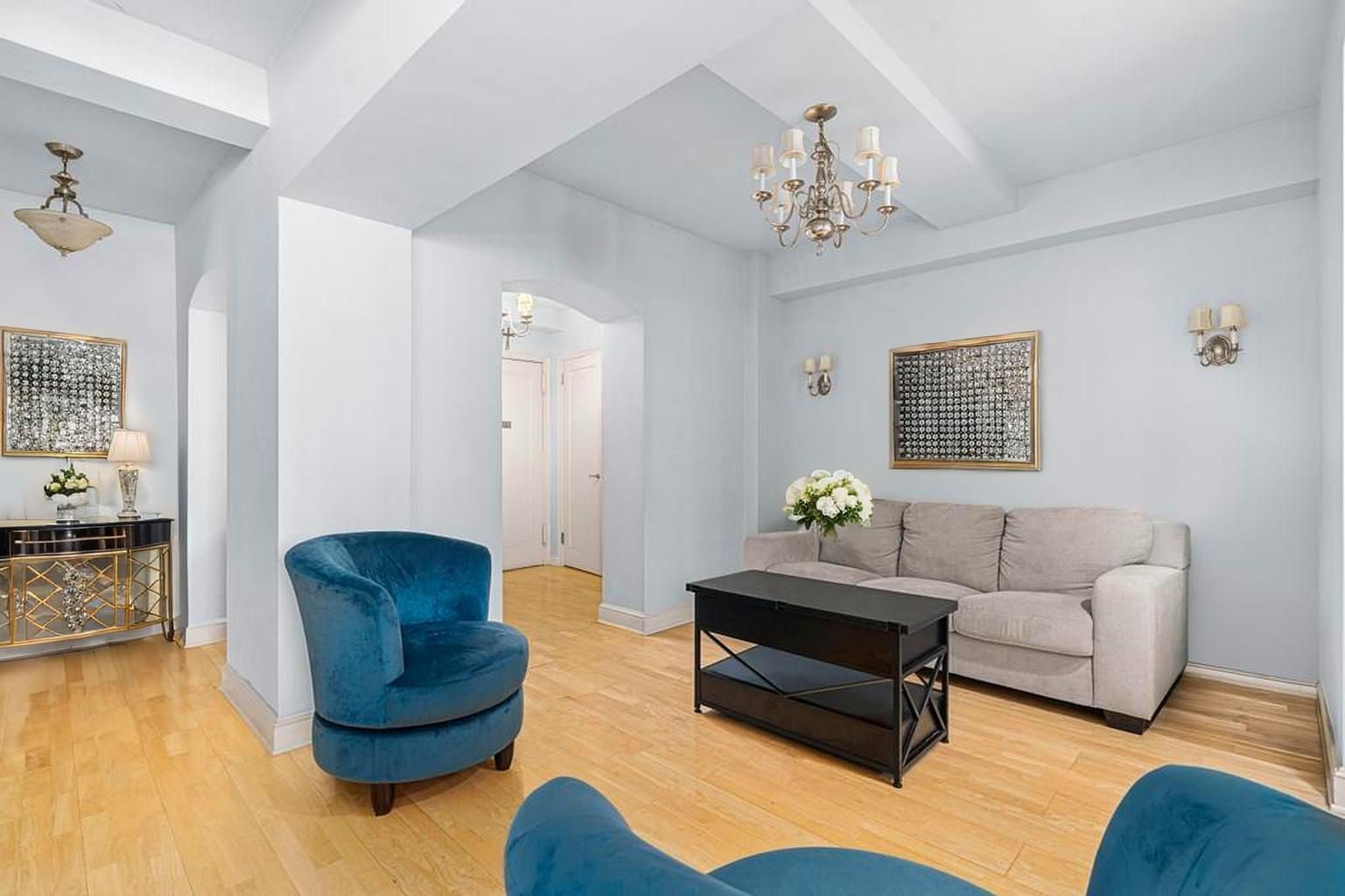 340 West 57th Street 8B Clinton New York NY 10019