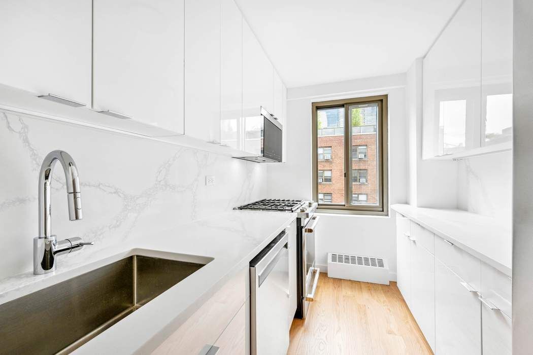 425 East 63rd Street Upper East Side New York NY 10065