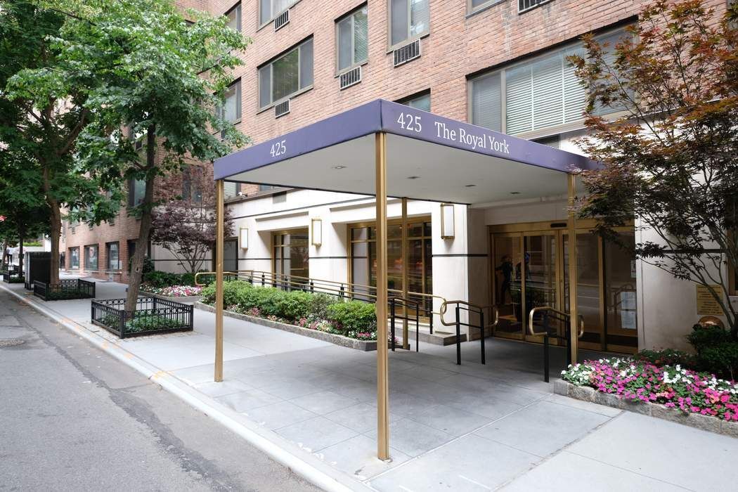 425 East 63rd Street Upper East Side New York NY 10065