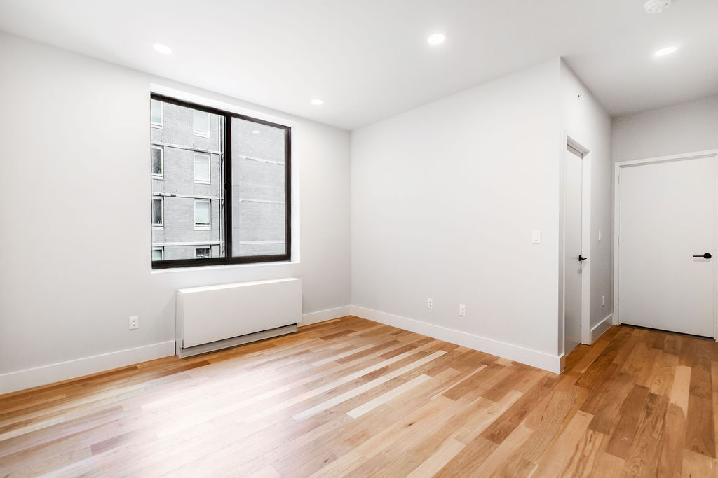 101 East 10th Street E. Greenwich Village New York NY 10003