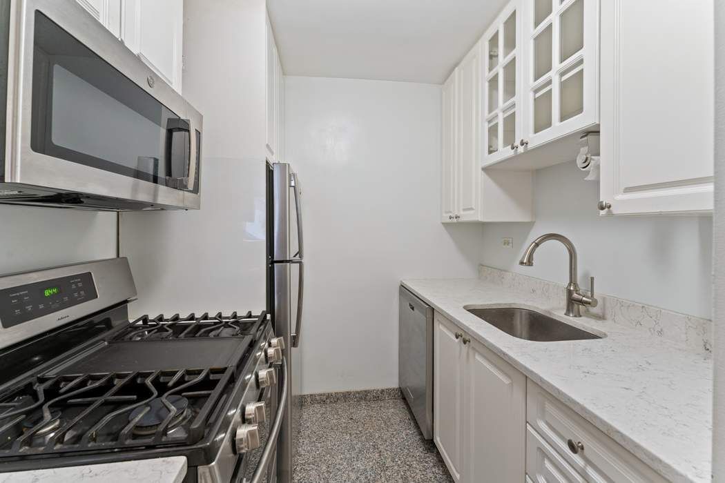 420 East 64th Street Upper East Side New York NY 10065