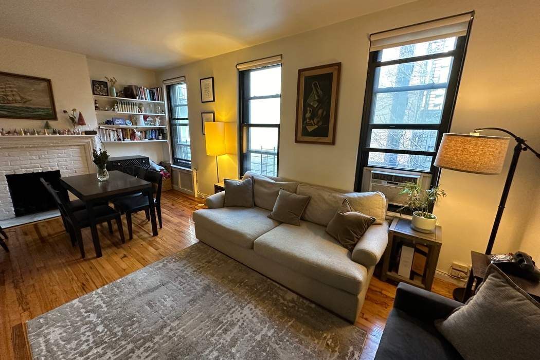363 West 22nd Street Chelsea New York NY 10011