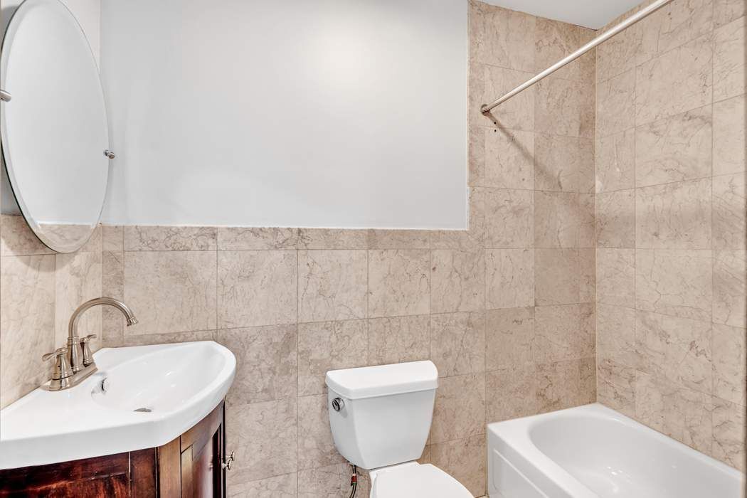 27 West 90th Street Upper West Side New York NY 10024