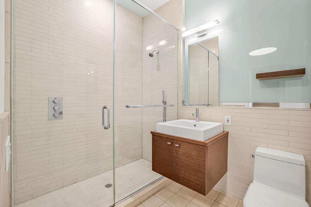 88 Chambers Street Tribeca New York NY 10007